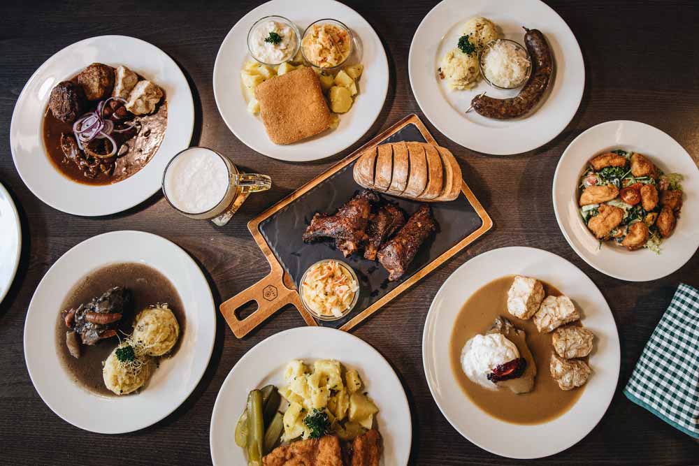 Lide Si Na Silvestra A Novy Rok Doprali Jidlo Z Restauraci Objednavky Na Dame Jidlo Vzrostly Na Dvojnasobek Nova Vecerni Praha Lide Si Na Silvestra A Novy Rok Doprali Jidlo Z Restauraci Objednavky Na Dame Jidlo Vzrostly Na Dvojnasobek Nova Vecerni Praha